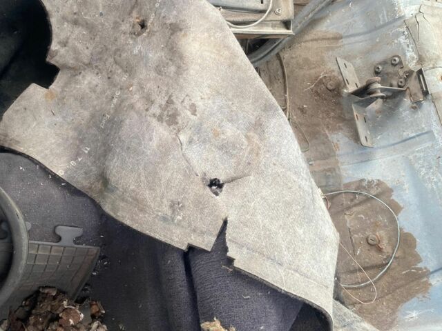 Синий Форд Другая, объемом двигателя 2 л и пробегом 250 тыс. км за 595 $, фото 1 на Automoto.ua