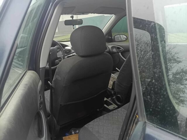 Синий Форд Другая, объемом двигателя 1.8 л и пробегом 356 тыс. км за 1310 $, фото 4 на Automoto.ua