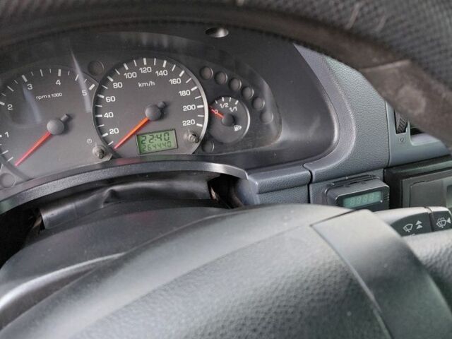 Синій Форд Інша, об'ємом двигуна 1.8 л та пробігом 265 тис. км за 5400 $, фото 7 на Automoto.ua