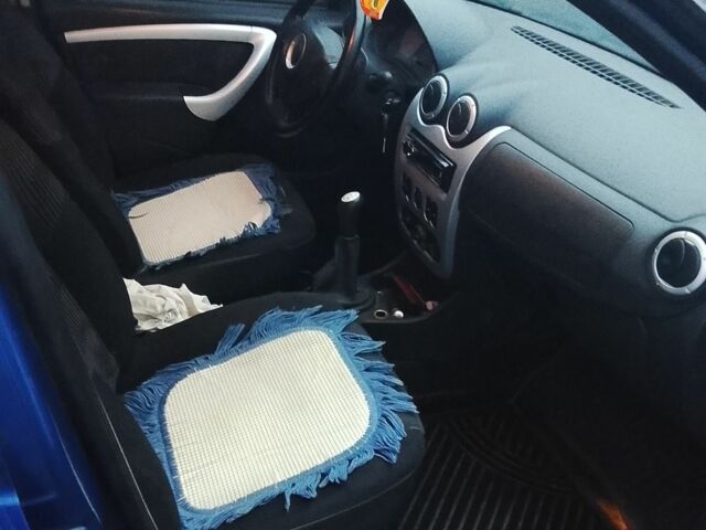 Синій Форд Інша, об'ємом двигуна 1.5 л та пробігом 330 тис. км за 4500 $, фото 4 на Automoto.ua