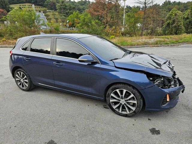 Синий Форд Другая, объемом двигателя 1.6 л и пробегом 127 тыс. км за 3800 $, фото 1 на Automoto.ua