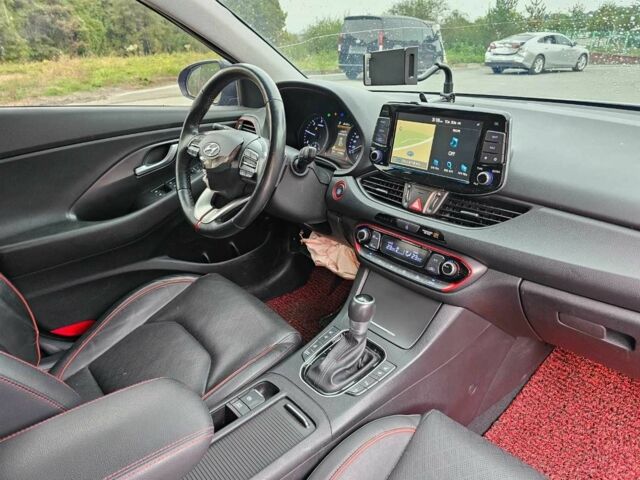 Синий Форд Другая, объемом двигателя 1.6 л и пробегом 127 тыс. км за 3800 $, фото 7 на Automoto.ua