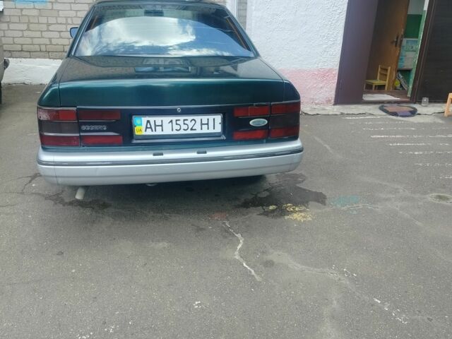 Зеленый Форд Другая, объемом двигателя 2 л и пробегом 3 тыс. км за 834 $, фото 1 на Automoto.ua