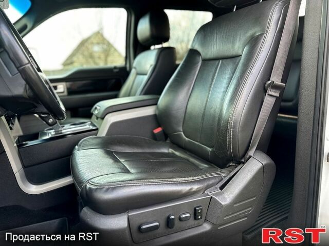 Зеленый Форд Другая, объемом двигателя 3.5 л и пробегом 100 тыс. км за 20000 $, фото 4 на Automoto.ua