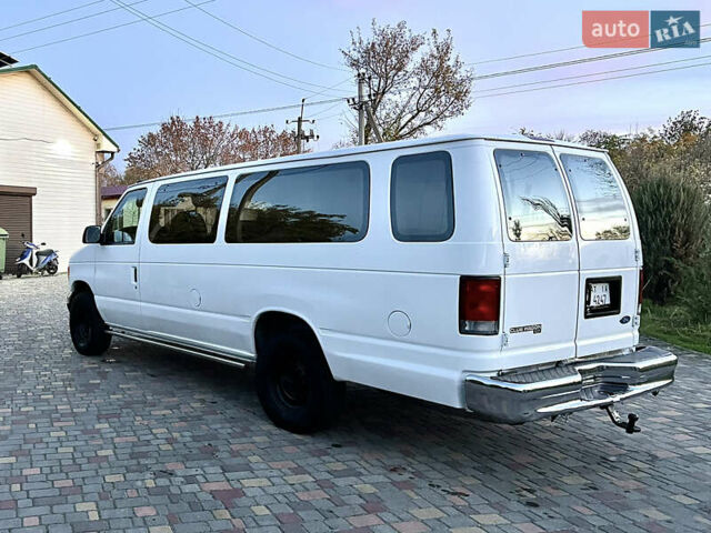 Білий Форд E-350, об'ємом двигуна 5.4 л та пробігом 10 тис. км за 14000 $, фото 8 на Automoto.ua