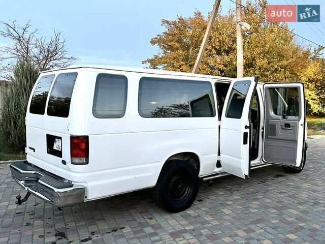 Білий Форд E-350, об'ємом двигуна 5.4 л та пробігом 10 тис. км за 14000 $, фото 18 на Automoto.ua