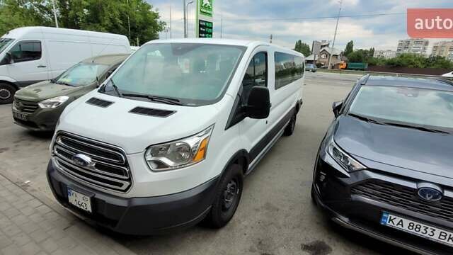 Білий Форд E-350, об'ємом двигуна 3.7 л та пробігом 87 тис. км за 29500 $, фото 3 на Automoto.ua