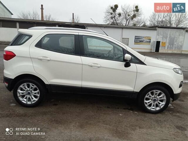 Білий Форд Екоспорт, об'ємом двигуна 1 л та пробігом 112 тис. км за 10300 $, фото 5 на Automoto.ua