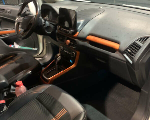 Белый Форд Экоспорт, объемом двигателя 2 л и пробегом 111 тыс. км за 13500 $, фото 7 на Automoto.ua