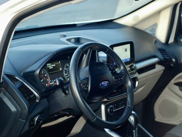 Білий Форд Екоспорт, об'ємом двигуна 1 л та пробігом 120 тис. км за 11200 $, фото 5 на Automoto.ua