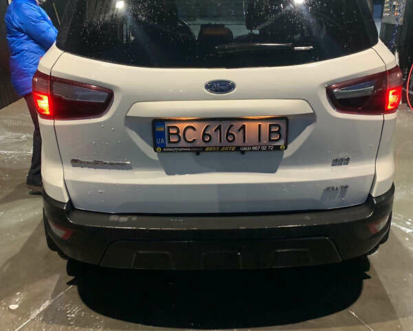 Белый Форд Экоспорт, объемом двигателя 2 л и пробегом 111 тыс. км за 13500 $, фото 4 на Automoto.ua