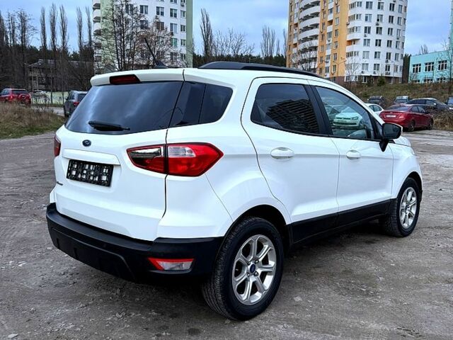 Білий Форд Екоспорт, об'ємом двигуна 1 л та пробігом 145 тис. км за 10500 $, фото 3 на Automoto.ua