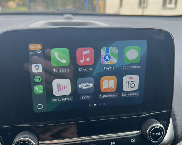 Белый Форд Экоспорт, объемом двигателя 1 л и пробегом 100 тыс. км за 12100 $, фото 14 на Automoto.ua