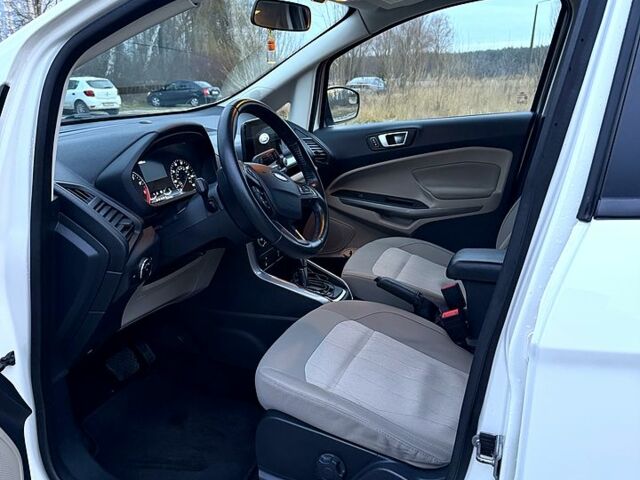 Білий Форд Екоспорт, об'ємом двигуна 1 л та пробігом 145 тис. км за 10500 $, фото 7 на Automoto.ua