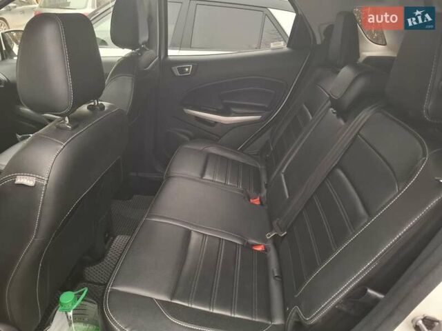 Белый Форд Экоспорт, объемом двигателя 2 л и пробегом 55 тыс. км за 10450 $, фото 11 на Automoto.ua