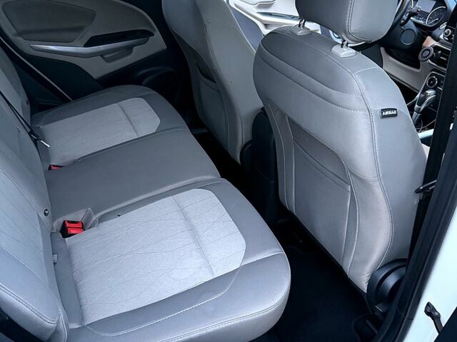 Білий Форд Екоспорт, об'ємом двигуна 1 л та пробігом 145 тис. км за 10500 $, фото 9 на Automoto.ua