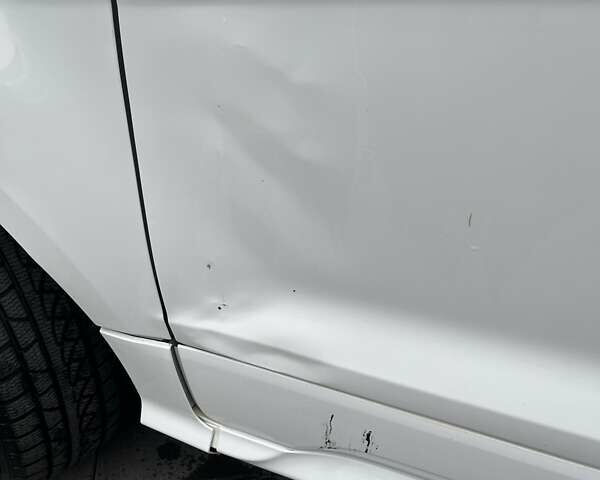 Белый Форд Экоспорт, объемом двигателя 1 л и пробегом 66 тыс. км за 11377 $, фото 10 на Automoto.ua