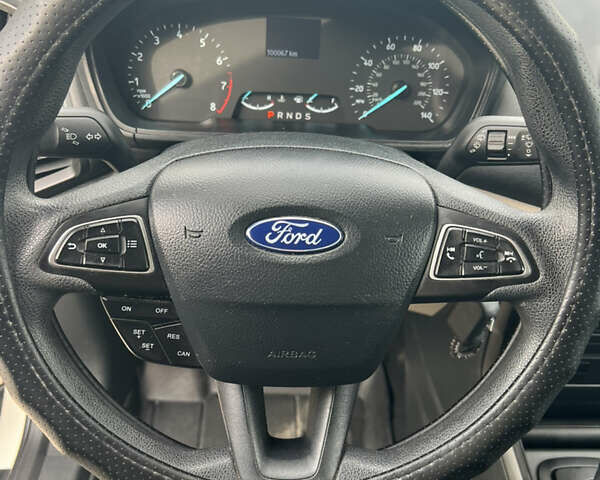 Белый Форд Экоспорт, объемом двигателя 1 л и пробегом 100 тыс. км за 12100 $, фото 11 на Automoto.ua