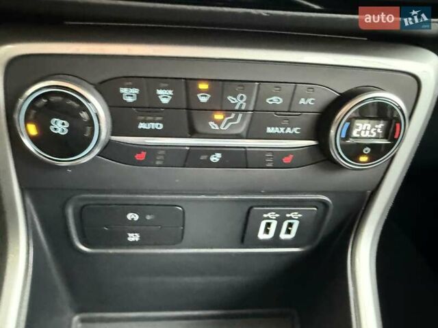 Білий Форд Екоспорт, об'ємом двигуна 2 л та пробігом 95 тис. км за 13200 $, фото 22 на Automoto.ua