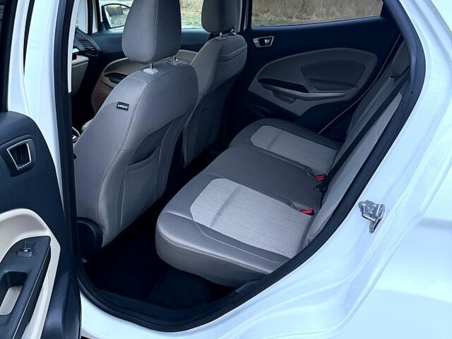 Білий Форд Екоспорт, об'ємом двигуна 1 л та пробігом 145 тис. км за 10500 $, фото 10 на Automoto.ua