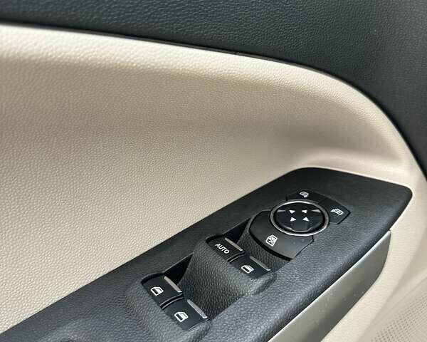 Форд Экоспорт 2018 в Ивано-Франковске на Automoto.ua Белый Форд Экоспорт, объемом двигателя 2 л и пробегом 110 тыс. км за 12300 $, фото 27 на Automoto.ua