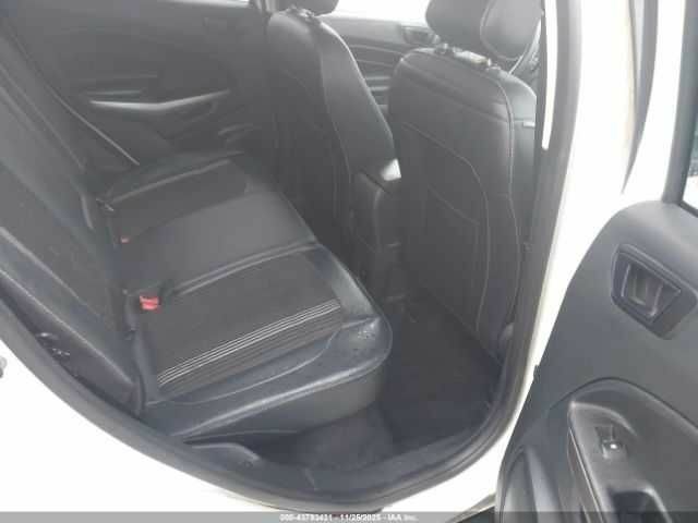 Белый Форд Экоспорт, объемом двигателя 2 л и пробегом 113 тыс. км за 1500 $, фото 7 на Automoto.ua