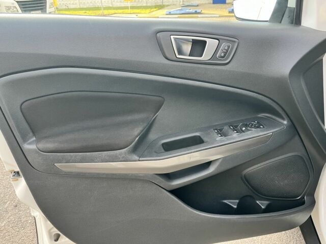 Білий Форд Екоспорт, об'ємом двигуна 2 л та пробігом 68 тис. км за 13500 $, фото 17 на Automoto.ua