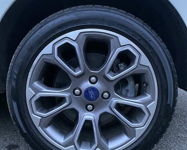 Белый Форд Экоспорт, объемом двигателя 2 л и пробегом 89 тыс. км за 13400 $, фото 21 на Automoto.ua