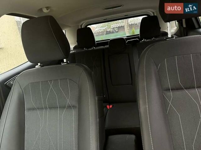 Белый Форд Экоспорт, объемом двигателя 2 л и пробегом 111 тыс. км за 12300 $, фото 10 на Automoto.ua