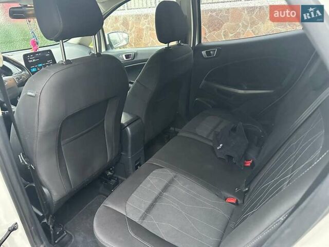 Белый Форд Экоспорт, объемом двигателя 2 л и пробегом 111 тыс. км за 12300 $, фото 9 на Automoto.ua