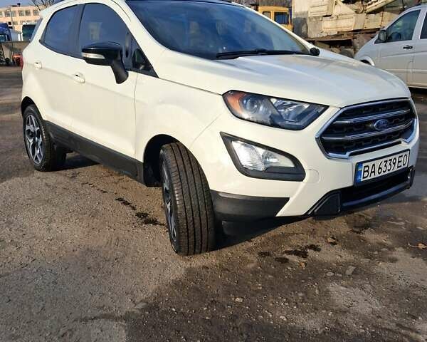 Белый Форд Экоспорт, объемом двигателя 2 л и пробегом 47 тыс. км за 14500 $, фото 1 на Automoto.ua