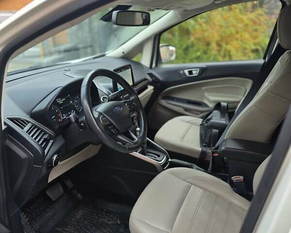 Білий Форд Екоспорт, об'ємом двигуна 2 л та пробігом 100 тис. км за 10900 $, фото 3 на Automoto.ua