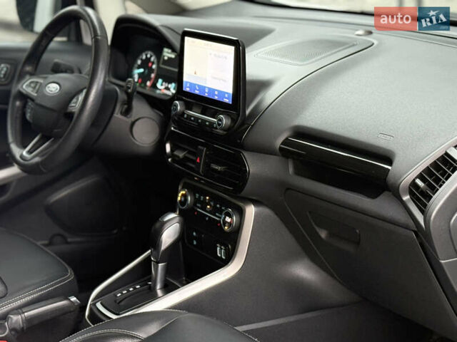 Білий Форд Екоспорт, об'ємом двигуна 2 л та пробігом 75 тис. км за 13400 $, фото 28 на Automoto.ua