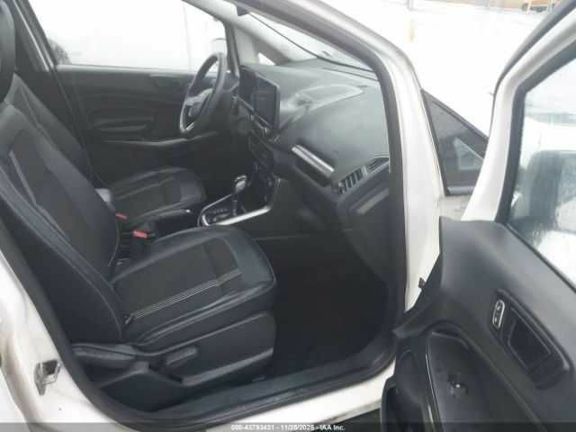 Белый Форд Экоспорт, объемом двигателя 2 л и пробегом 113 тыс. км за 1500 $, фото 4 на Automoto.ua