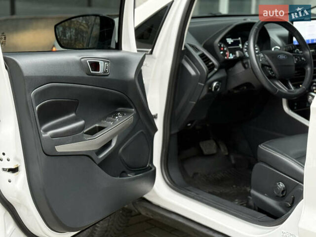 Білий Форд Екоспорт, об'ємом двигуна 2 л та пробігом 75 тис. км за 13400 $, фото 18 на Automoto.ua