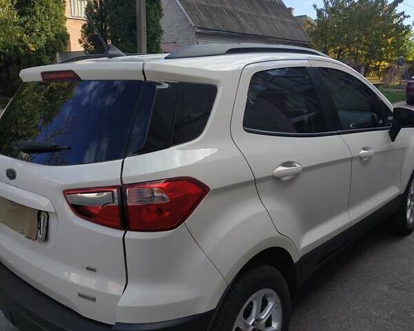 Білий Форд Екоспорт, об'ємом двигуна 1 л та пробігом 57 тис. км за 12900 $, фото 15 на Automoto.ua