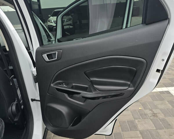 Форд Экоспорт 2020 в Киеве на Automoto.ua Белый Форд Экоспорт, объемом двигателя 1 л и пробегом 45 тыс. км за 16600 $, фото 23 на Automoto.ua