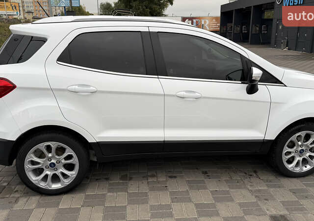 Форд Экоспорт 2020 в Киеве на Automoto.ua Белый Форд Экоспорт, объемом двигателя 1 л и пробегом 45 тыс. км за 16600 $, фото 6 на Automoto.ua