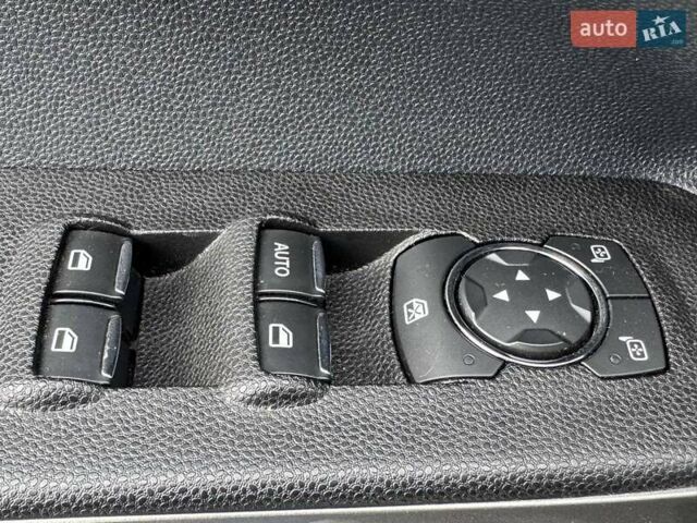 Белый Форд Экоспорт, объемом двигателя 2 л и пробегом 82 тыс. км за 13490 $, фото 15 на Automoto.ua