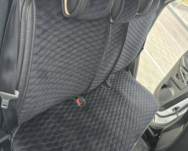 Форд Экоспорт 2020 в Киеве на Automoto.ua Белый Форд Экоспорт, объемом двигателя 1 л и пробегом 45 тыс. км за 16600 $, фото 32 на Automoto.ua