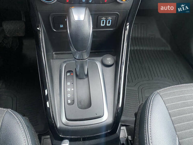 Білий Форд Екоспорт, об'ємом двигуна 1 л та пробігом 45 тис. км за 15900 $, фото 29 на Automoto.ua