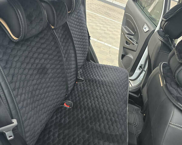 Форд Экоспорт 2020 в Киеве на Automoto.ua Белый Форд Экоспорт, объемом двигателя 1 л и пробегом 45 тыс. км за 16600 $, фото 22 на Automoto.ua