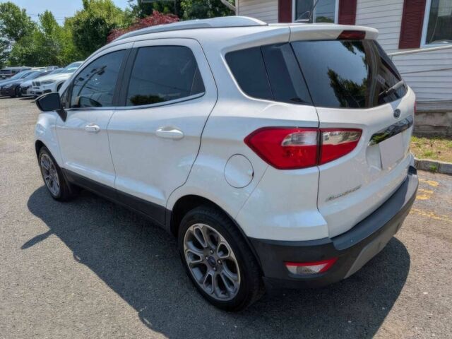 Белый Форд Экоспорт, объемом двигателя 1 л и пробегом 33 тыс. км за 4000 $, фото 3 на Automoto.ua