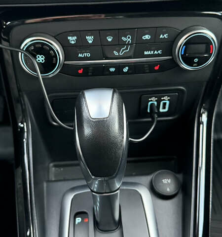 Форд Экоспорт 2020 в Киеве на Automoto.ua Белый Форд Экоспорт, объемом двигателя 1 л и пробегом 45 тыс. км за 16600 $, фото 42 на Automoto.ua