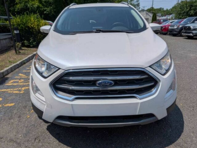 Белый Форд Экоспорт, объемом двигателя 1 л и пробегом 33 тыс. км за 4000 $, фото 1 на Automoto.ua