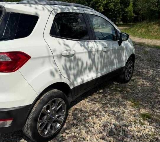 Белый Форд Экоспорт, объемом двигателя 2 л и пробегом 49 тыс. км за 8200 $, фото 5 на Automoto.ua