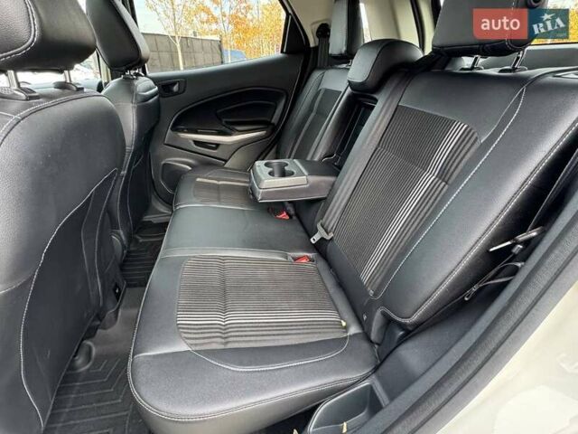 Белый Форд Экоспорт, объемом двигателя 2 л и пробегом 82 тыс. км за 13490 $, фото 8 на Automoto.ua