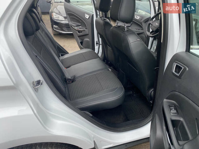 Білий Форд Екоспорт, об'ємом двигуна 1 л та пробігом 45 тис. км за 15900 $, фото 19 на Automoto.ua