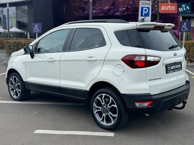 Белый Форд Экоспорт, объемом двигателя 2 л и пробегом 82 тыс. км за 13490 $, фото 4 на Automoto.ua