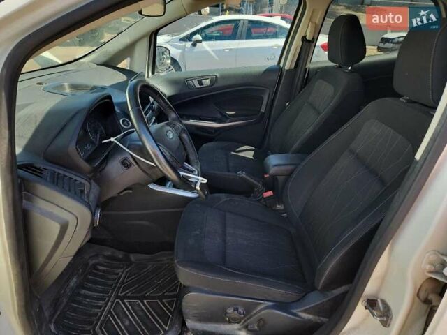 Белый Форд Экоспорт, объемом двигателя 1 л и пробегом 90 тыс. км за 2300 $, фото 6 на Automoto.ua